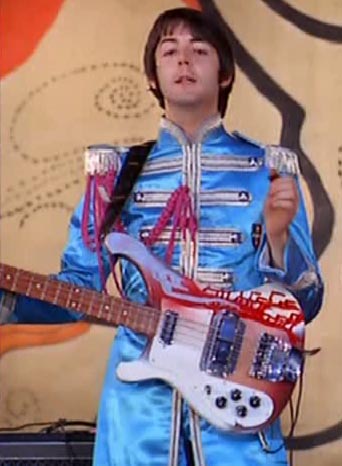 Image result for bass players with Rickenbacker bass